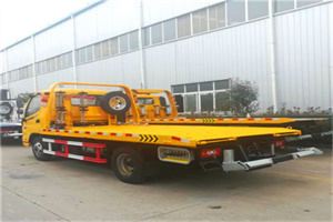 延庆附近拖车救援搭电